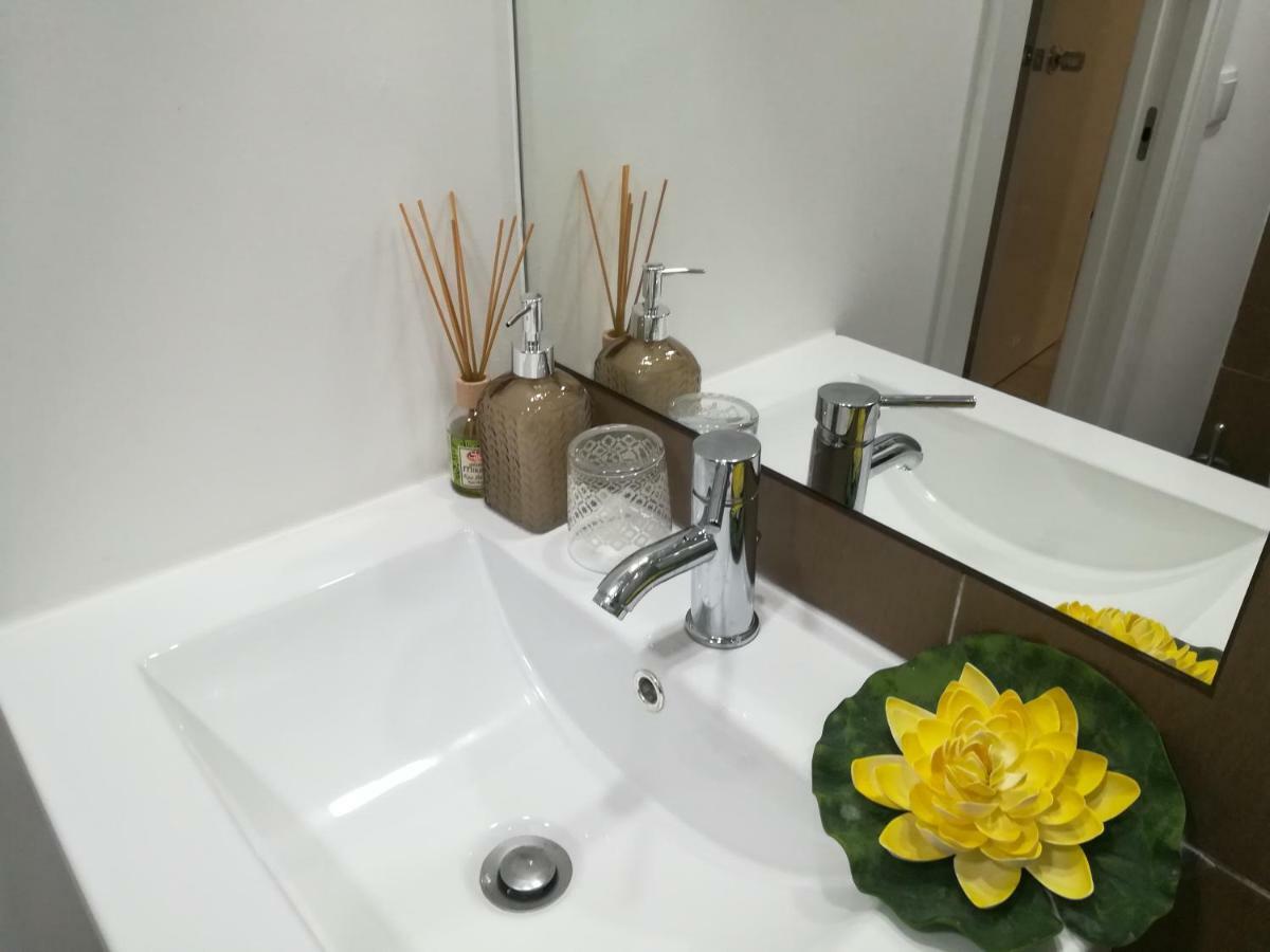Iris Apartment Помбал Екстер'єр фото